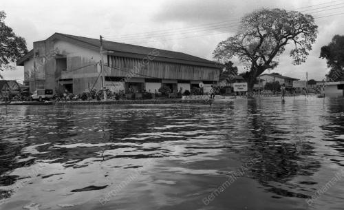 PH06_09032015_NAJIB_BANJIR