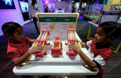PETROSAINS PLAYSMART