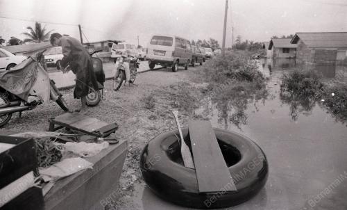 PH06_140190_BANJIR