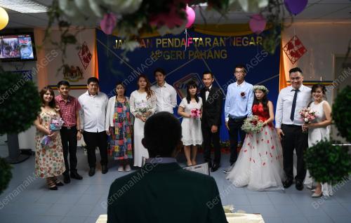 KAHWIN PADA HARI KEKASIH