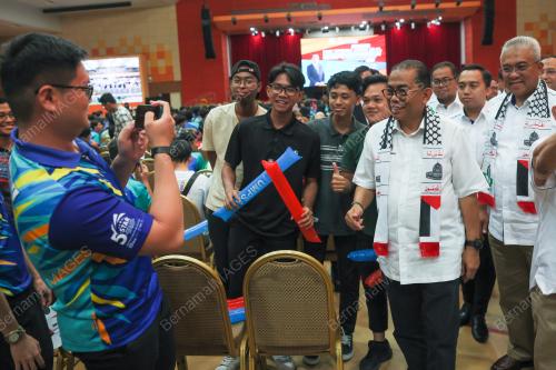 DATUK SERI MOHAMED KHALED NORDIN