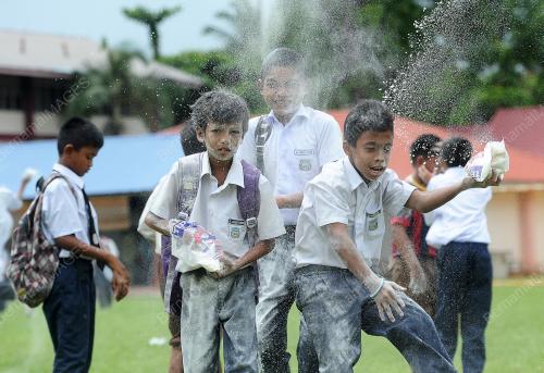 PH06_15112013_SEKOLAH