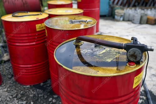 KPDN PAHANG RAMPAS 17,000 LITER DIESEL DISIMPAN TANPA PERMIT