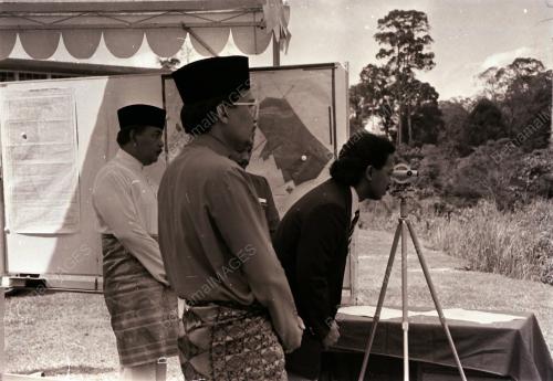 TENGKU ABDULLAH SULTAN AHMAD SHAH