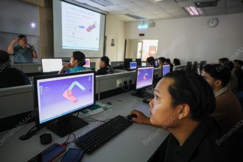 VDI WUJUD FLEKSIBILITI LATIH PENGGUNA MAHIF DI LAPANGAN