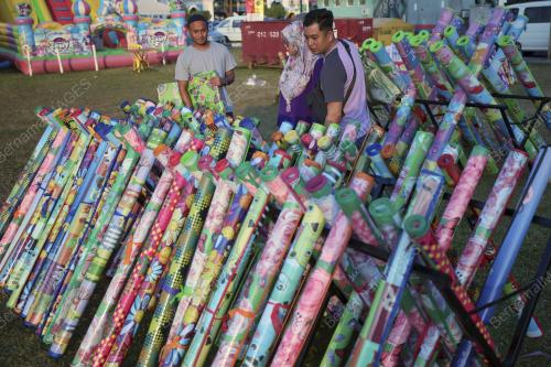 TIKAR SEWA LARIS