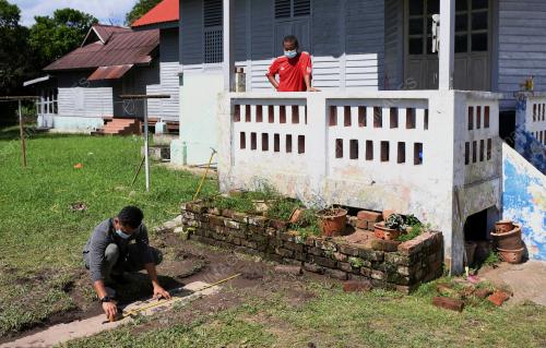 BATU NISAN DINASTI QING
