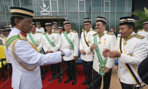 TENGKU ABDULLAH SULTAN AHMAD SHAH