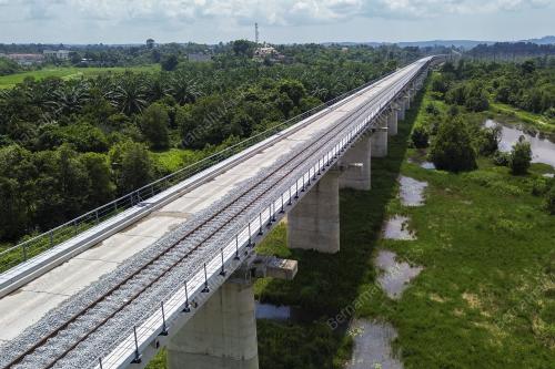 PROJEK LALUAN REL PANTAI TIMUR (ECRL)