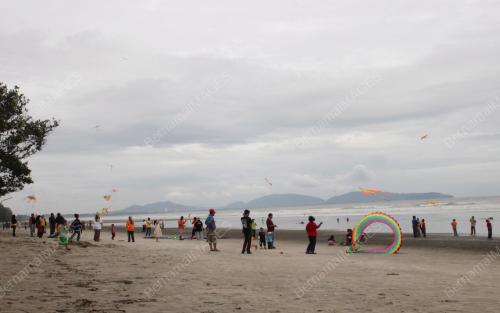 CUTI PANTAI SEPAT