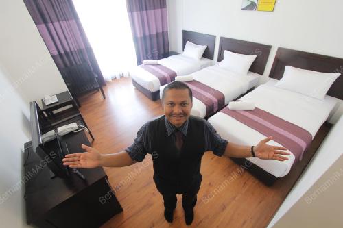 PH06_20032015_SURIA