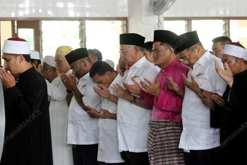 PH06_20122013_NAJIB