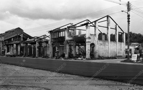 PH06_21092015_BANTUAN_KEBAKARAN