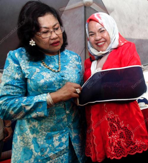 RAFIDAH AZIZ