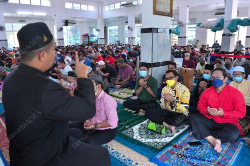 JURUBAHASA ISYARAT UNTUK KHUTBAH JUMAAT