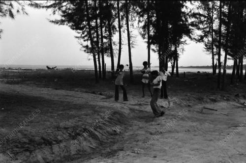 PERMAINAN GOLF