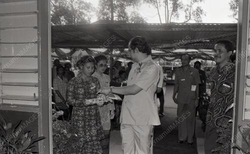 PAMERAN PERABOT PAHANG 1982
