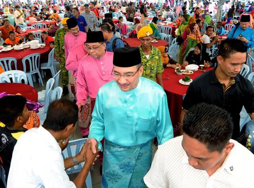 PH06_25072015_RAYA