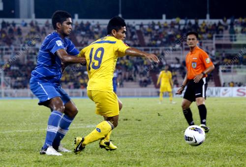 PH06_25092012_BOLA