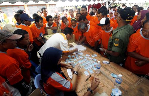 LESEN MEMANDU