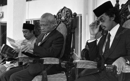 PH06_26062015_AGONG_RASMI