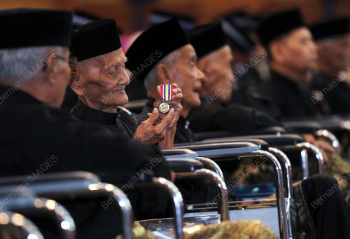 PH06_27082015_PAHLAWAN