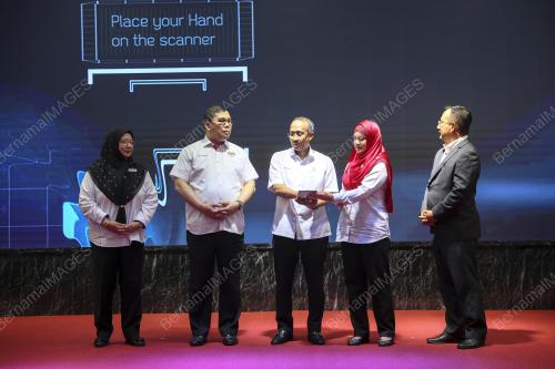 DATUK MOHAMMAD FAKHRUDDIN MOHD ARIFF