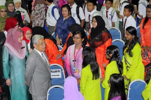 PH06_27102014_BAHASA