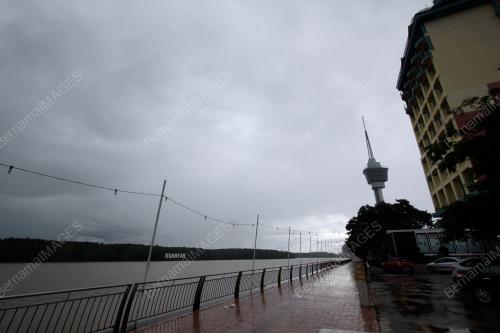 CUACA MUSIM TENGKUJUH