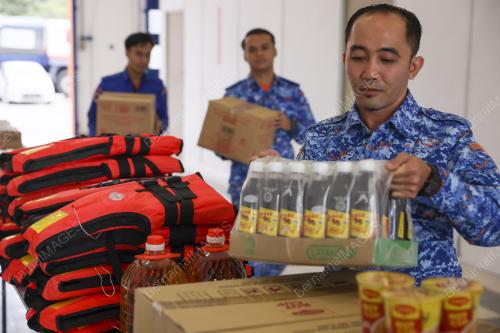APM PAHANG SEDIAKAN RUANG ORANG RAMAI SUMBANG BANTUAN BANJIR