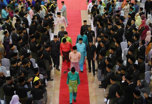 TENGKU HASSANAL IBRAHIM ALAM SHAH AL-SULTAN ABDULLAH