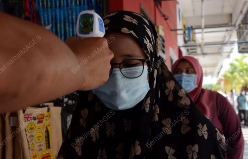 MEMATUHI PROSEDUR OPERASI STANDARD