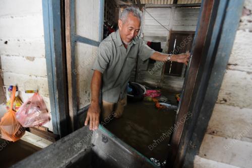 PH07_01012015_BANJIR