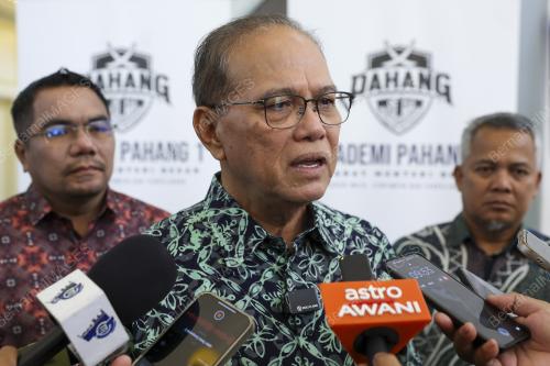 DATUK SERI WAN ROSDY WAN ISMAIL