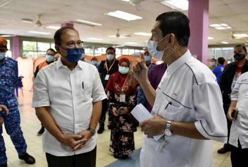 DATUK SERI WAN ROSDY WAN ISMAIL