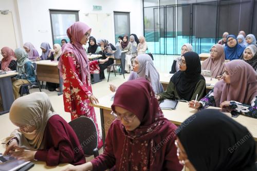DR RASHIDAH MOHD YUSOFF