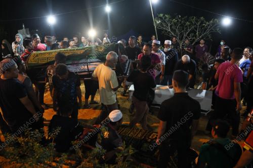 JENAZAH MANGSA TRAGEDI KEPALA AIR
