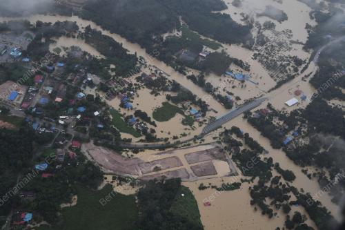 TINJAUAN UDARA