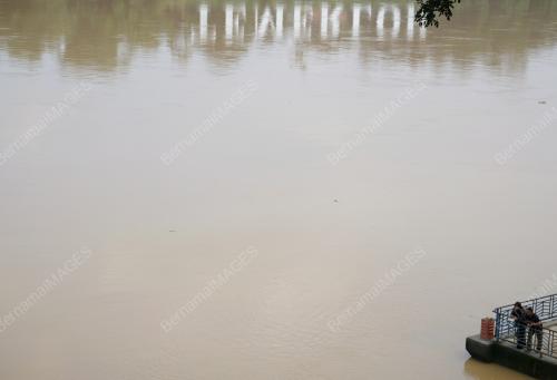 PH07_07112019_BANJIR