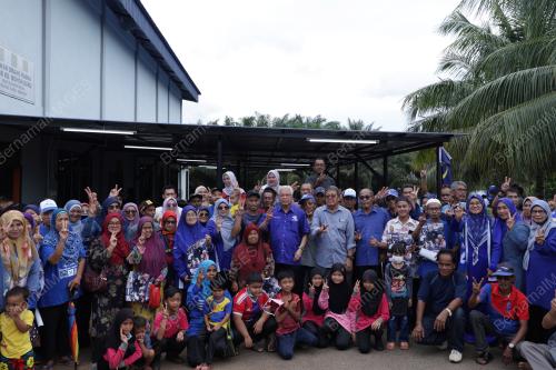 DATUK SERI ISMAIL SABRI YAAKOB