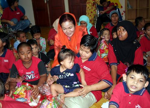 ROSMAH MANSOR