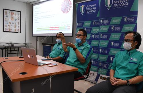 DR HAJAR FAUZAN AHMAD