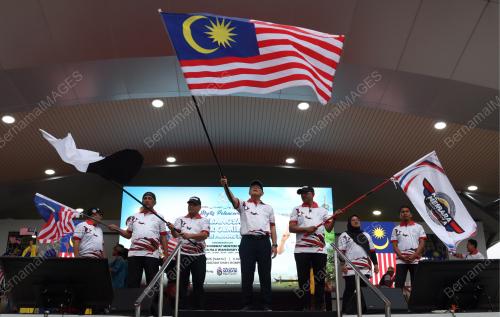 DATUK SERI WAN ROSDY WAN ISMAIL