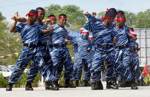 PELATIH PLKN