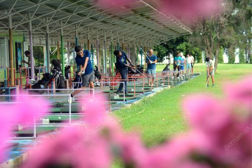 SUKAN GOLF
