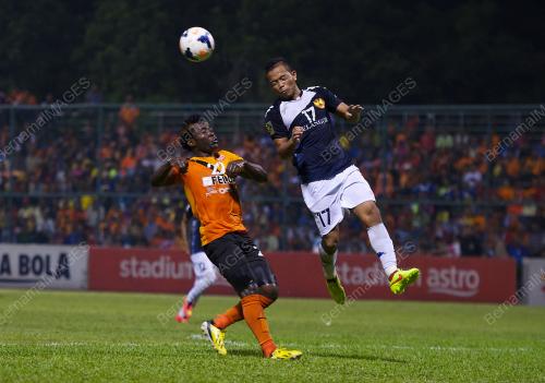PH07_10102014_BOLA