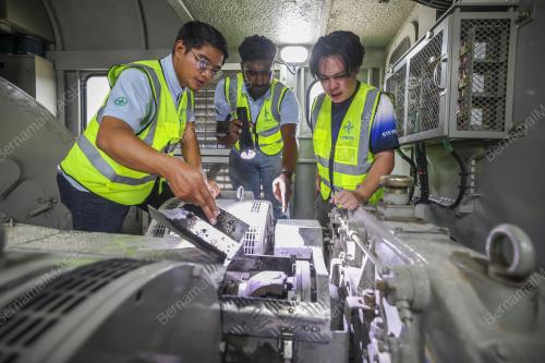 PELUANG JADI PEMBANTU LOKOMOTIF ECRL