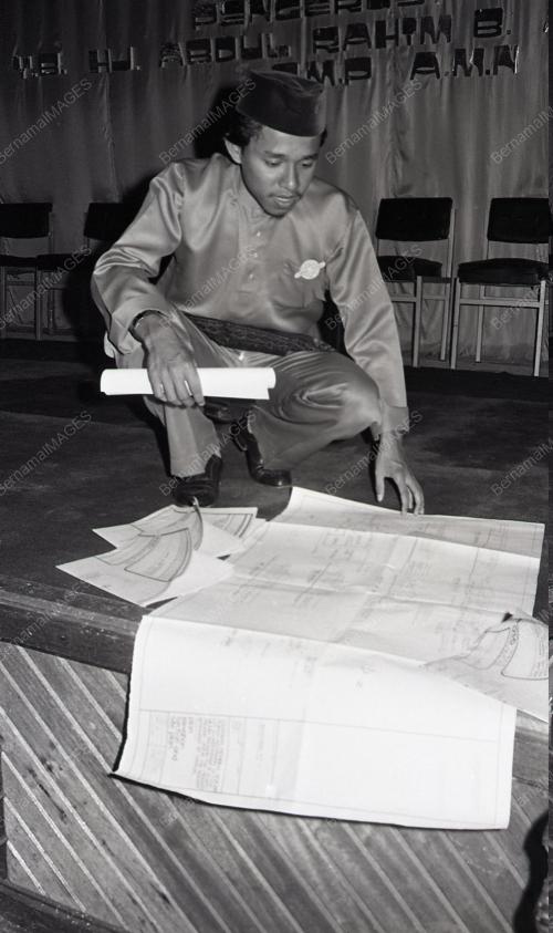 ABDUL RAHIM ABU BAKAR