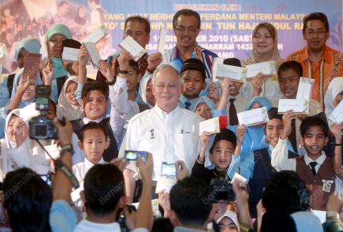 MOHD NAJIB TUN ABDUL RAZAK