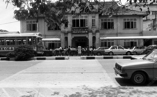 PH07_12032015_SEKOLAH